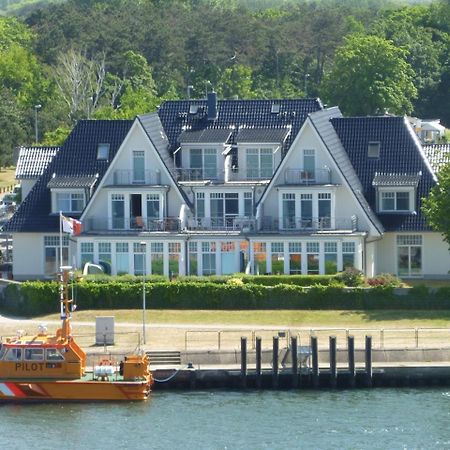 Lotsenhaus/Ostseetoern ロストック エクステリア 写真